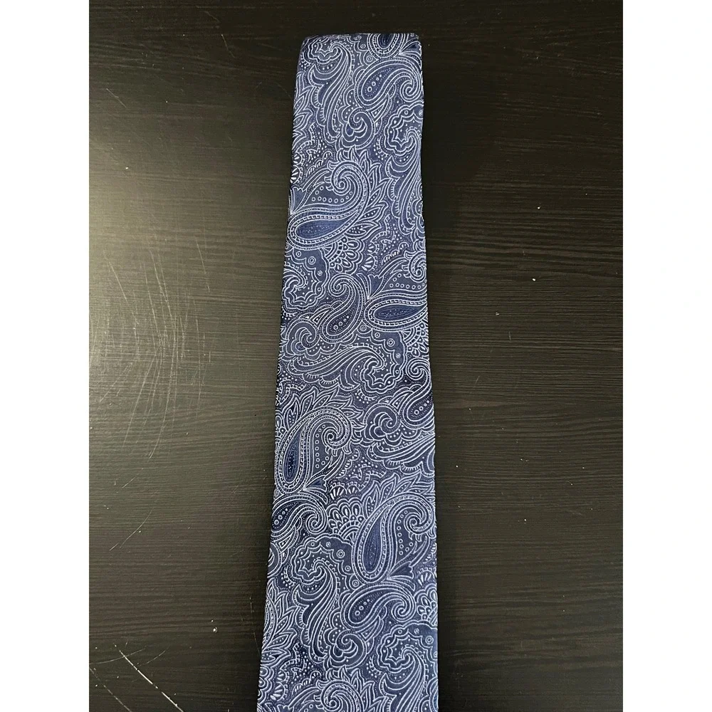 Brooks Brothers dapper keywords style